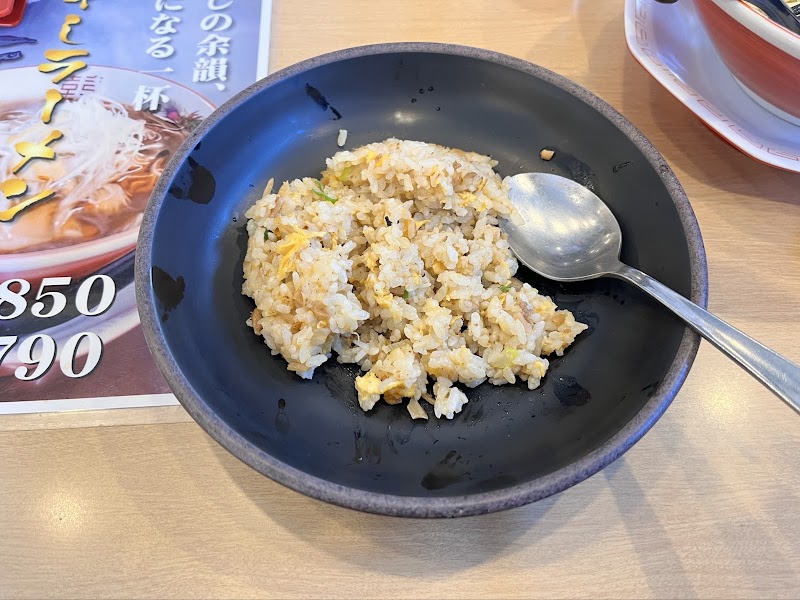 博多金龍 本城東店 写真4