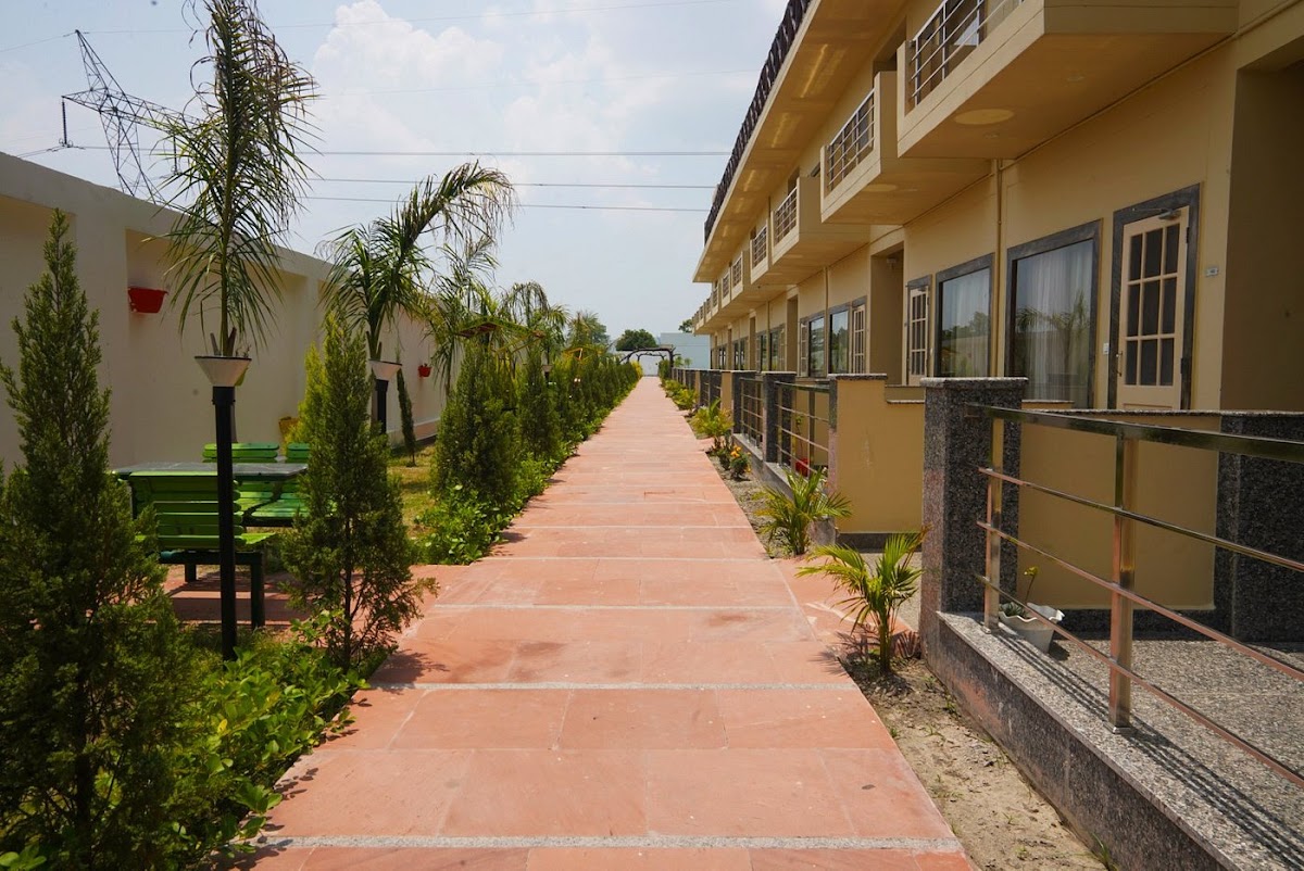 Vedanjana Yoga & Ayurveda Panchakarma Centre — 3
