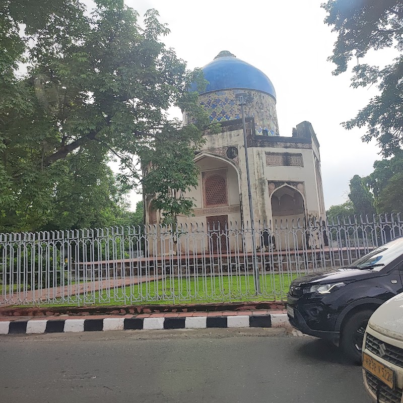 Banglewali Masjid Markaz Nizamuddin Delhi photo 6