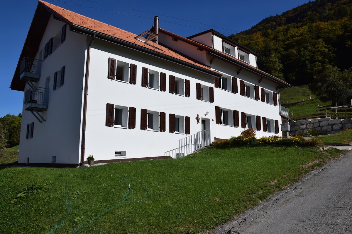 Bhakti Marga Center Lessoc