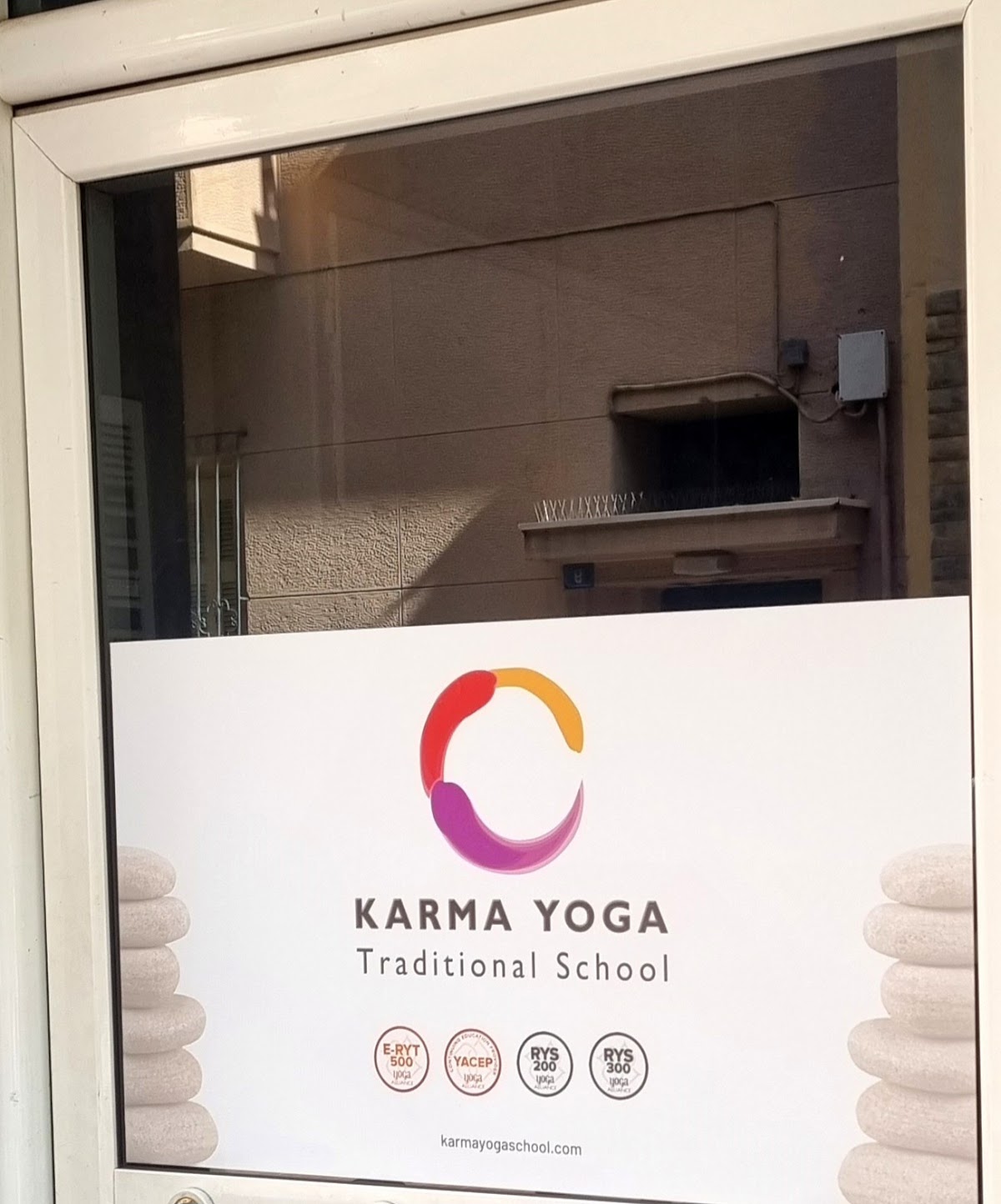 Karma Yoga Traditional School — 4