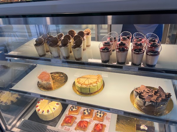 Hidden Garden cafe - Photo 1