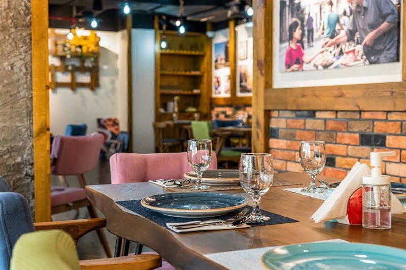 AlFarah restaurant photo 1