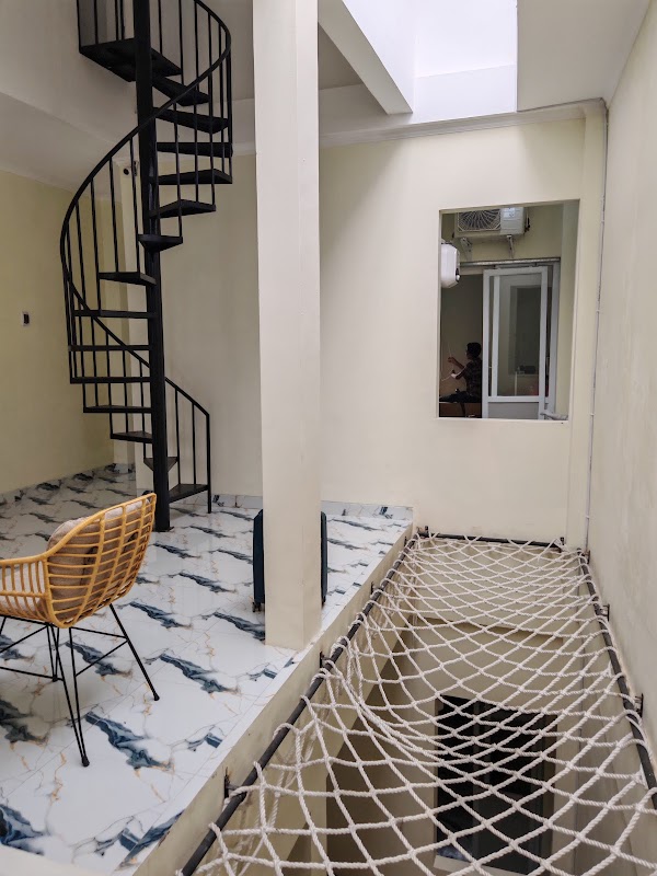 Kost Putra Eksklusif House of Almulya