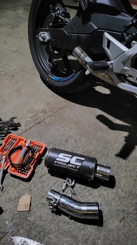 4C THAIPARTS AND MUFFLERS