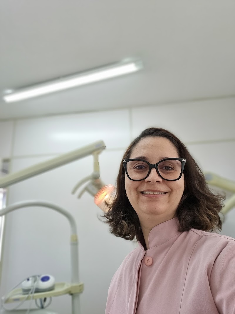 Ortodontista - Dra Marcia Allemand - Dentista no Méier
