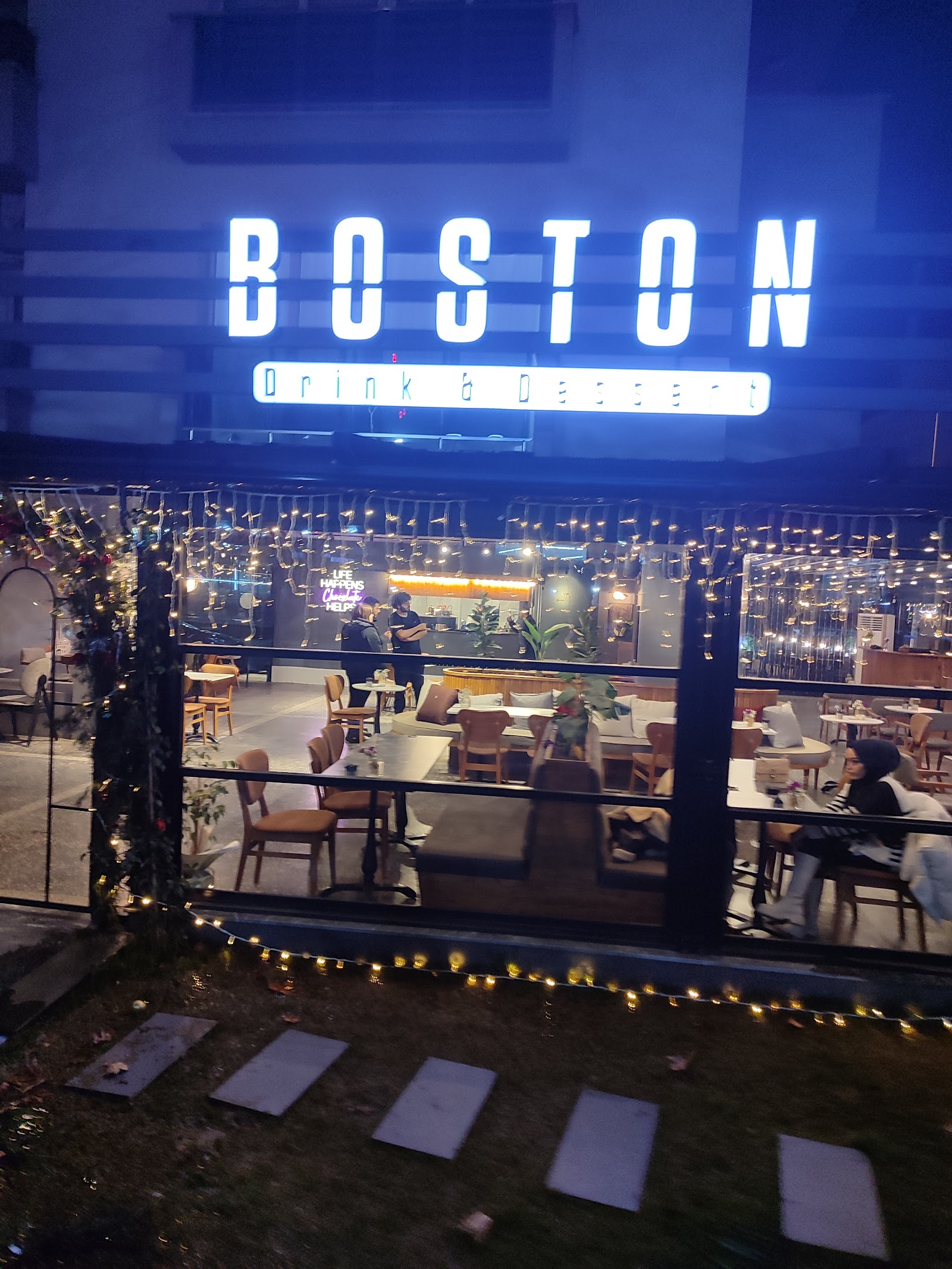 Boston Drink & Dessert mekanı