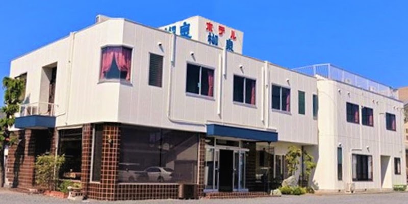 ビジネスホテル柳泉