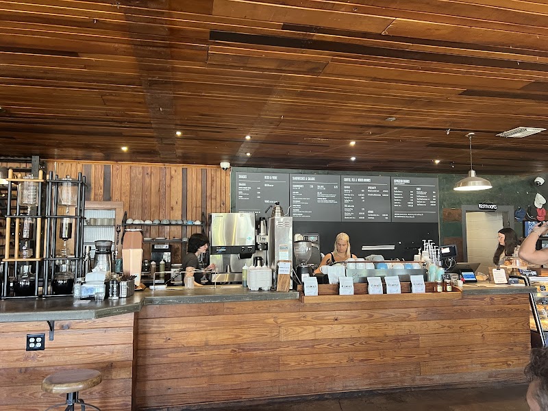 DOS Coffee & Wine photo 4