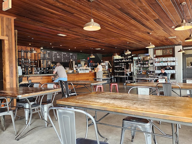 DOS Coffee & Wine photo 4