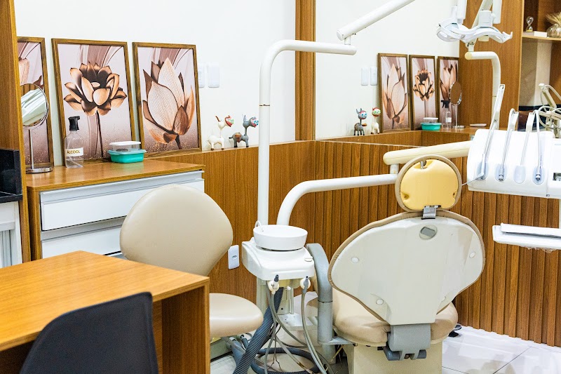 Clínica Odontológica IC Odontologia Estética - Clareamento Dental - Prótese Dentária ✅