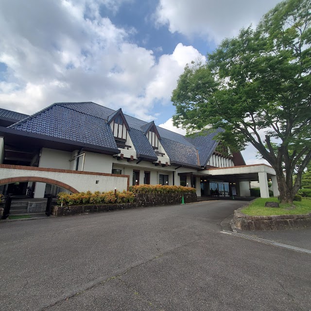 Yokkaichi Country Club - Photo 4