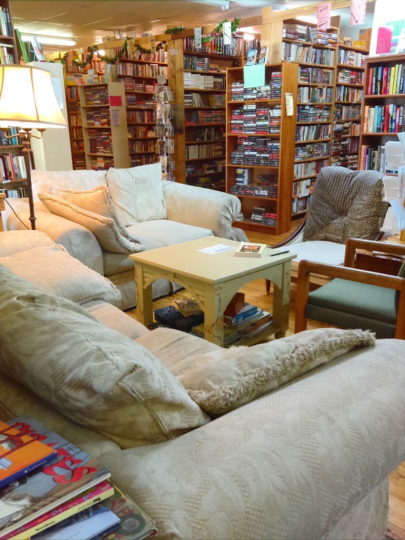Southland Books and Cafe photo 3
