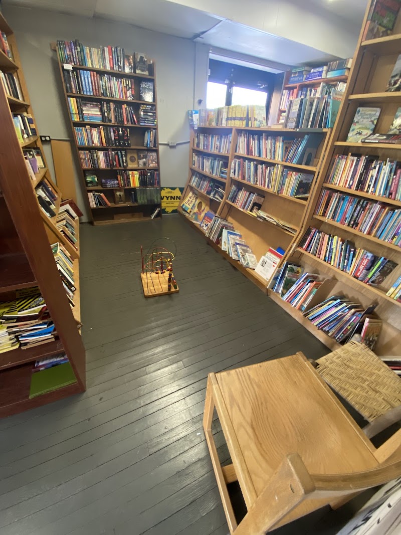 Southland Books and Cafe photo 4