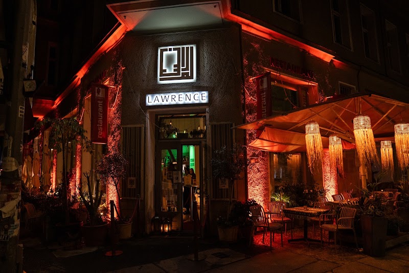 LAWRENCE berlin mitte photo 4