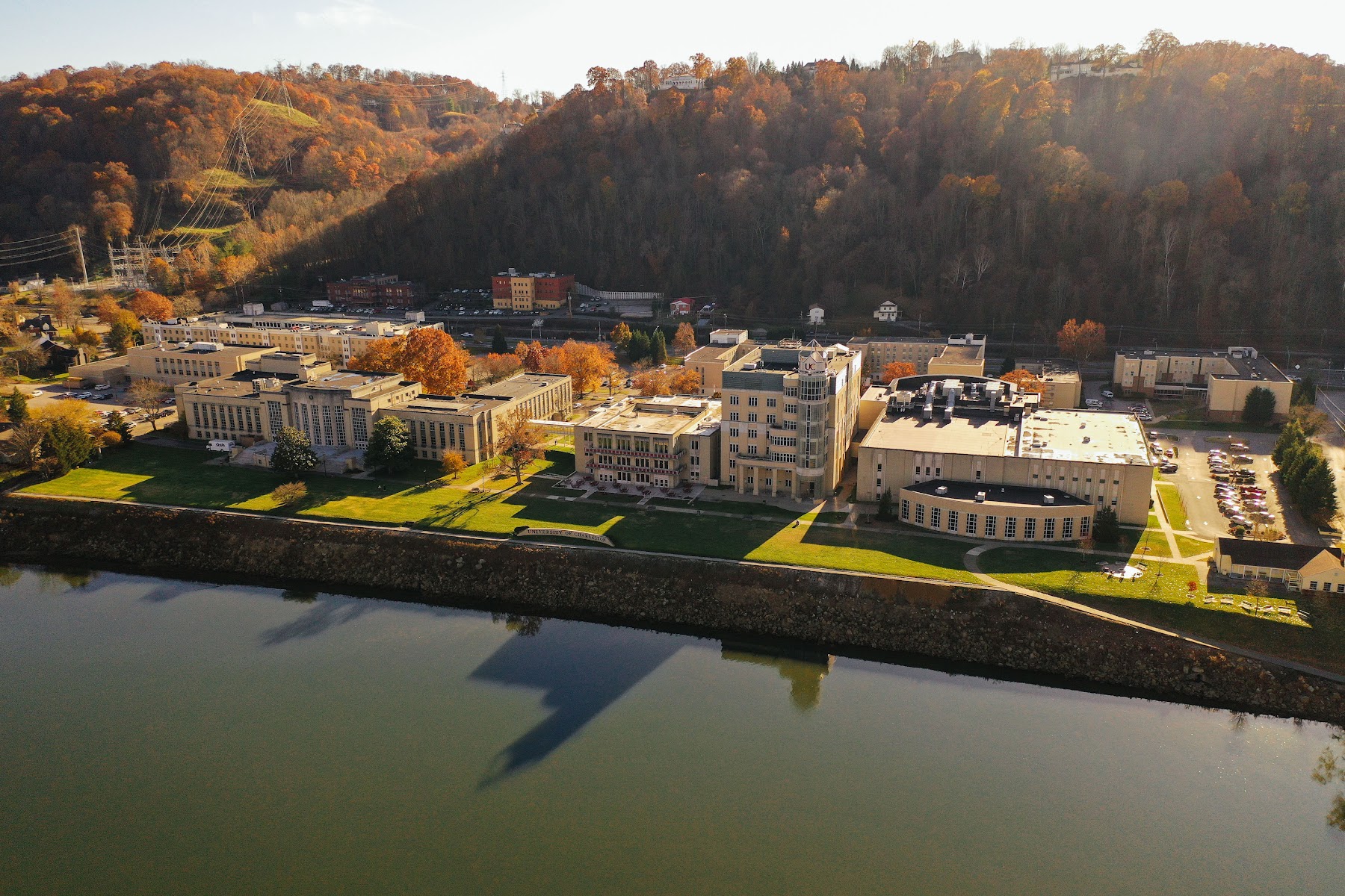 University of Charleston（Charleston、ウェストバージニア州）