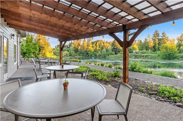 Radisson Hotel Portland Airport