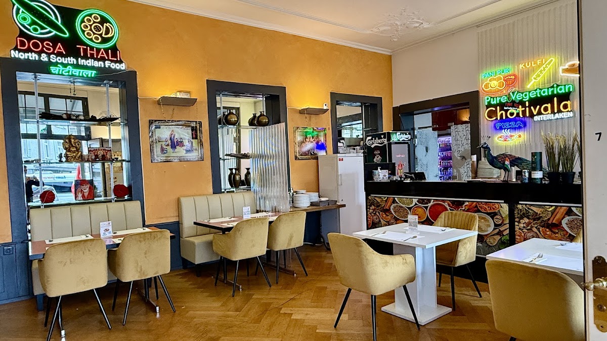 Pure Vegetarian Chotivala (Unlimited Thali) in interlaken