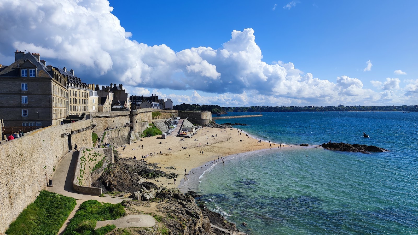 Best Dog-Friendly Hotels in Brittany, France