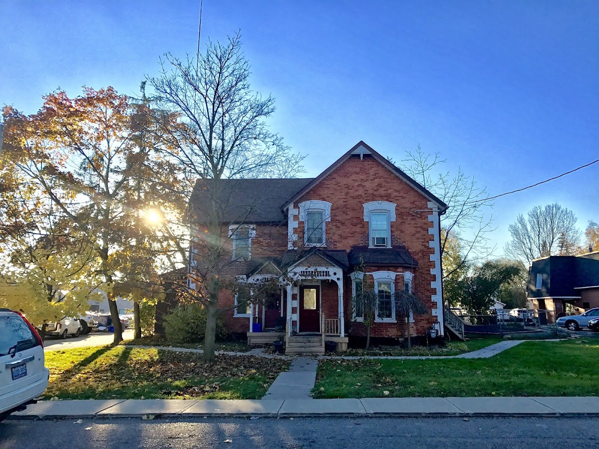 Exterior photo of Toronto French Montessori School in Stouffville