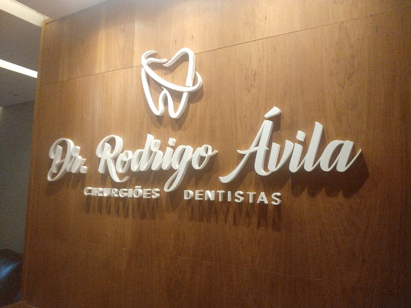 Implante Dentario, Protese Dental, Dentista, Dr Rodrigo Ávila, Volta Redonda - foto 4