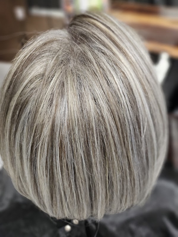 Mira Image Australia photo 1