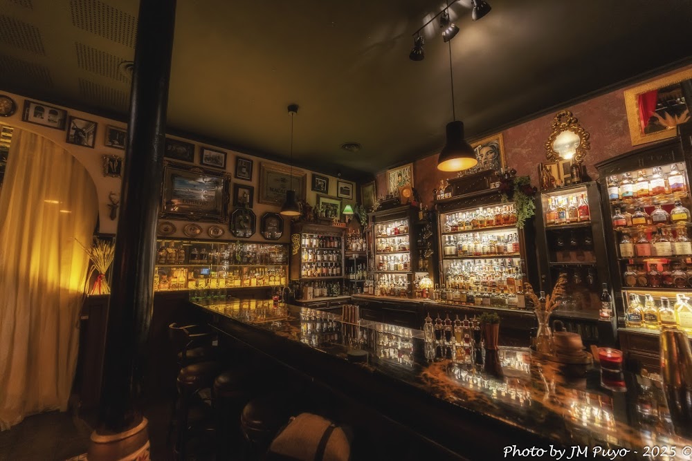 La Whiskeria - Whisky & Cocktail Bar fotoğraf 1