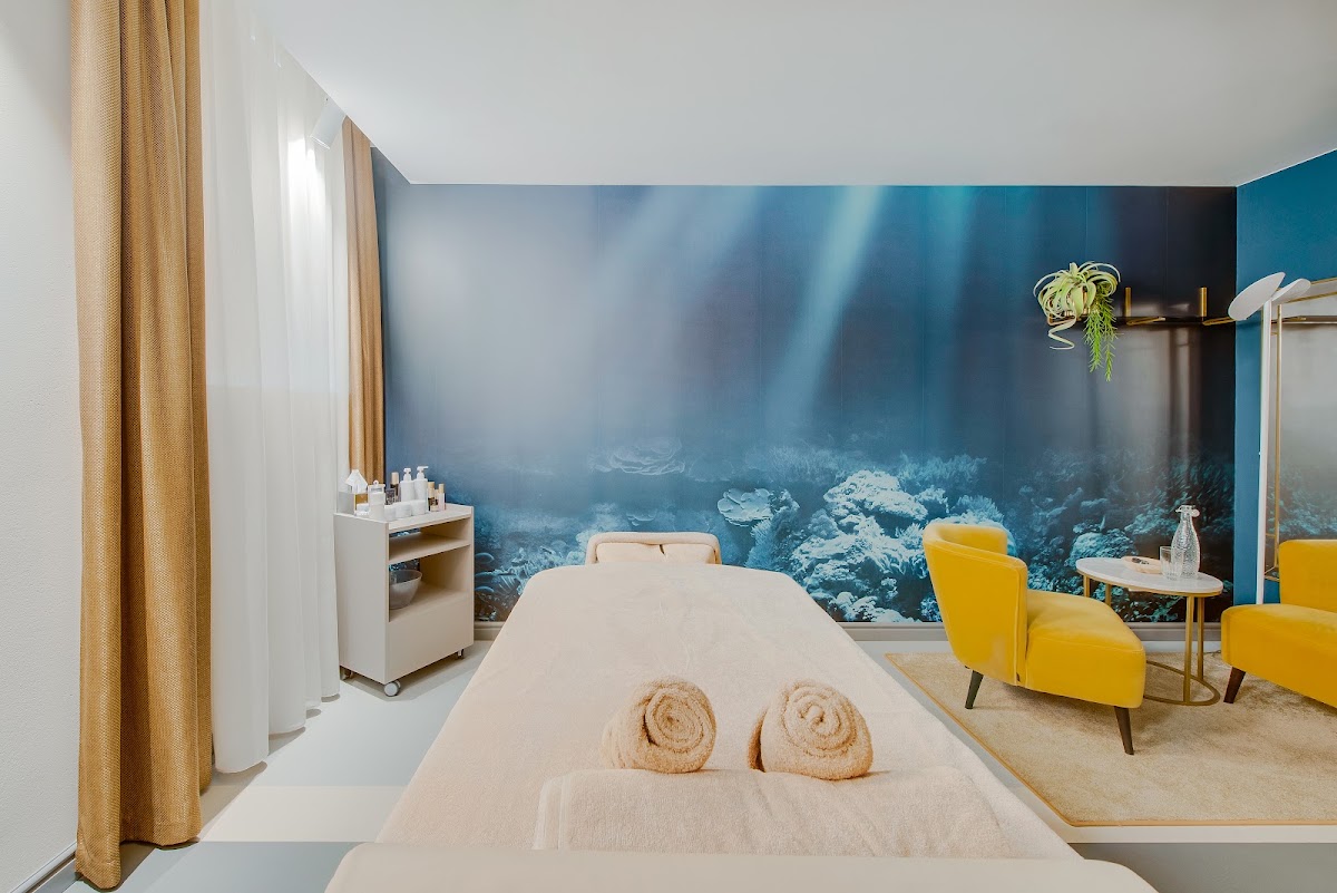 Grand Poet Hotel and Spa by Semarah, dog-friendly hotel