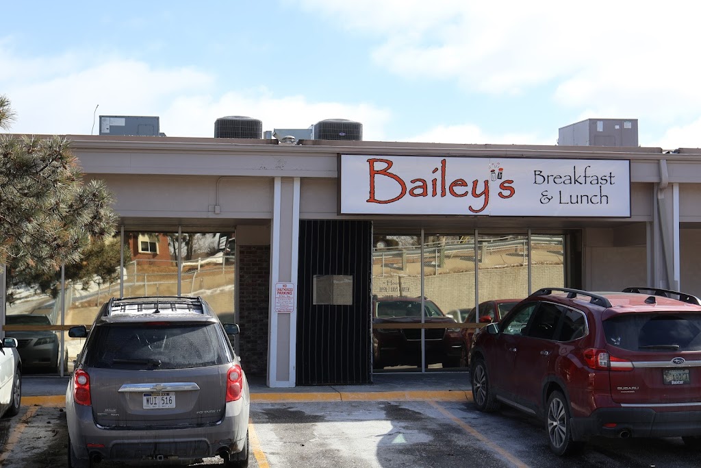 Bailey’s Breakfast & Lunch