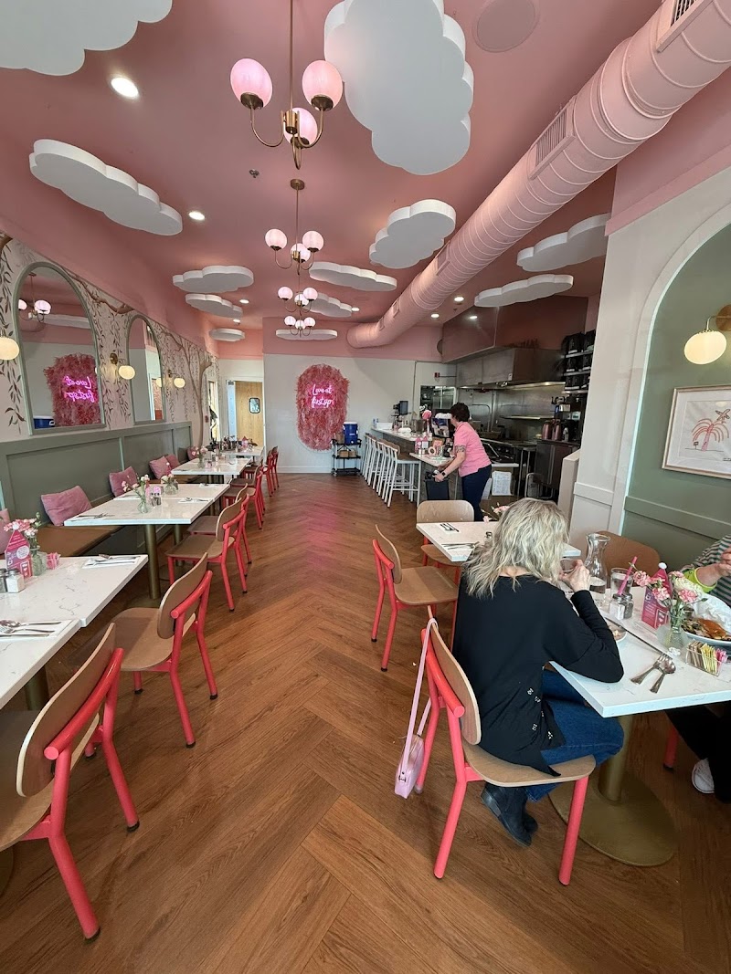 Pink Willow Café photo 4