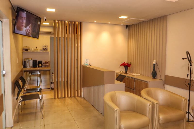 Odonto Amazon - Implantes, Prótese, Endo e Ortodontia - foto 4