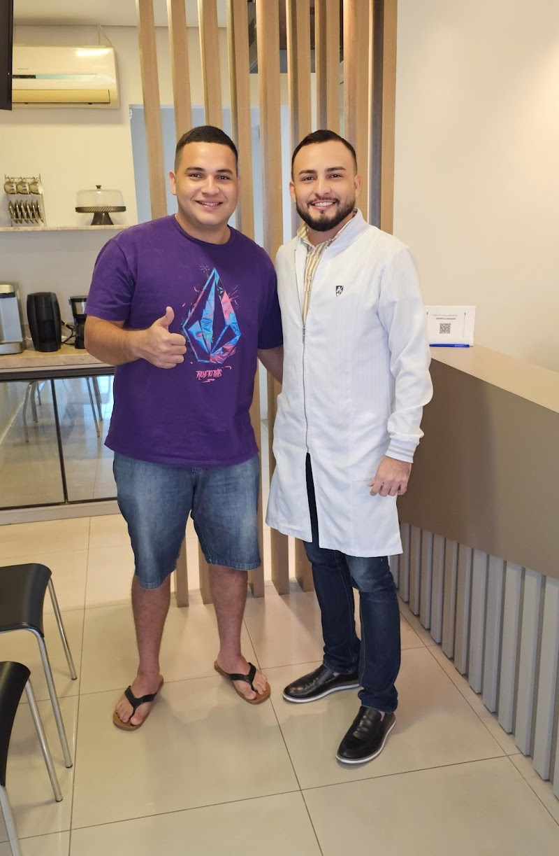 Odonto Amazon - Implantes, Prótese, Endo e Ortodontia - foto 5