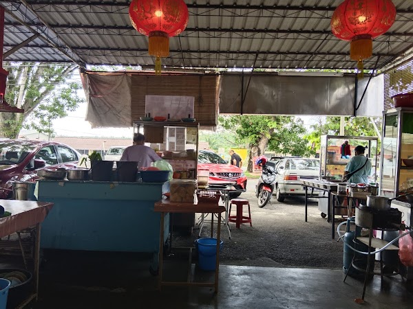 Gurun Cafe - Photo 1