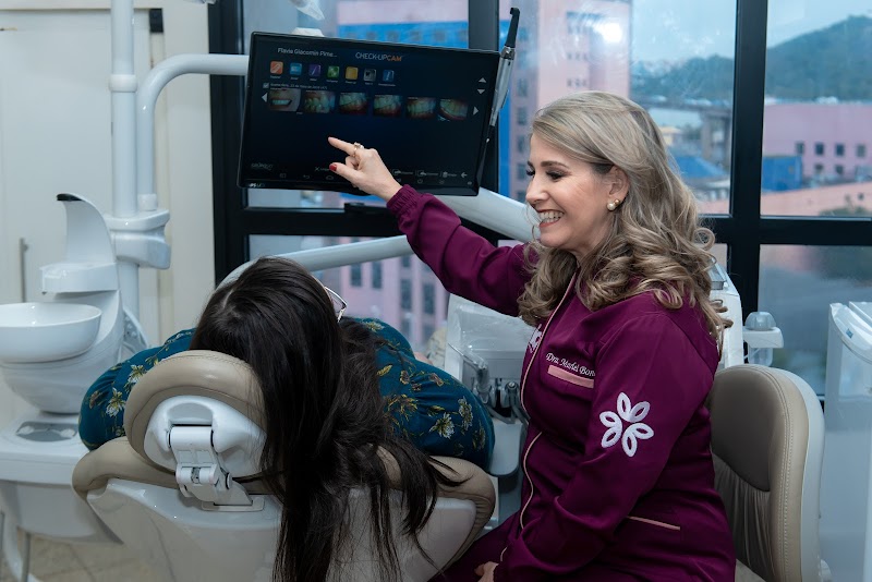 IOS - Clínica Odontológica em Enseada do Suá - Implantes Dentários e Ortodontia em Vitória-ES - foto 2