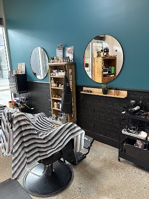 The Beard and Blade Barbershop photo 3