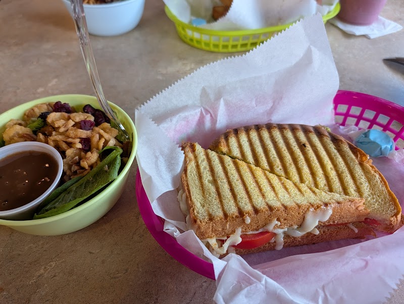 Feel Good Berry Bowls Cafe photo 3