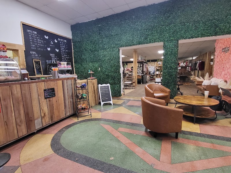 Daisy's Hometown Coffee Shop photo 1