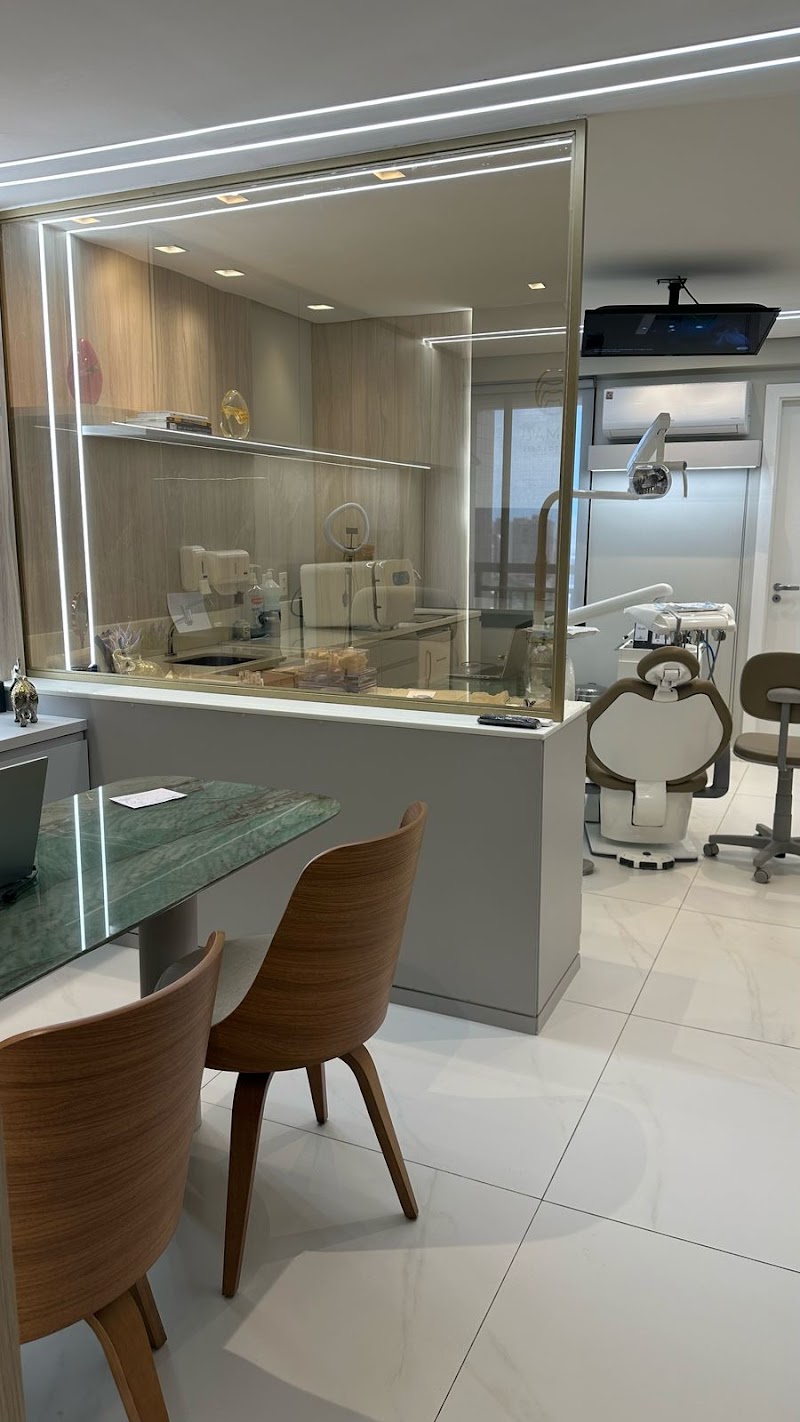 Dra. Cynthia Martins Odontologia - foto 2