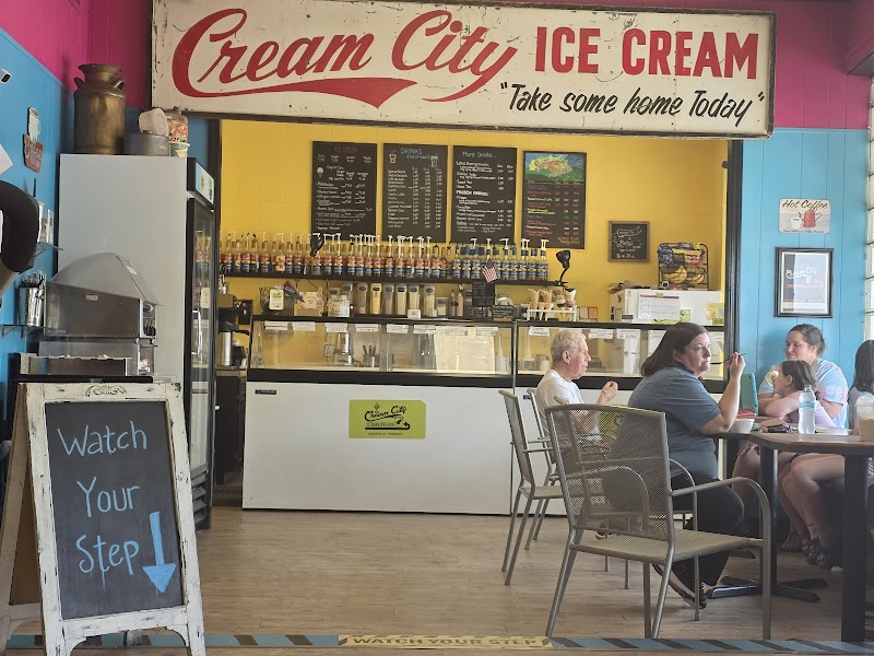 Cream City Ice Cream & Coffee House photo 3