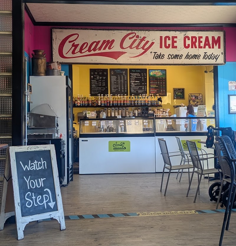 Cream City Ice Cream & Coffee House photo 3