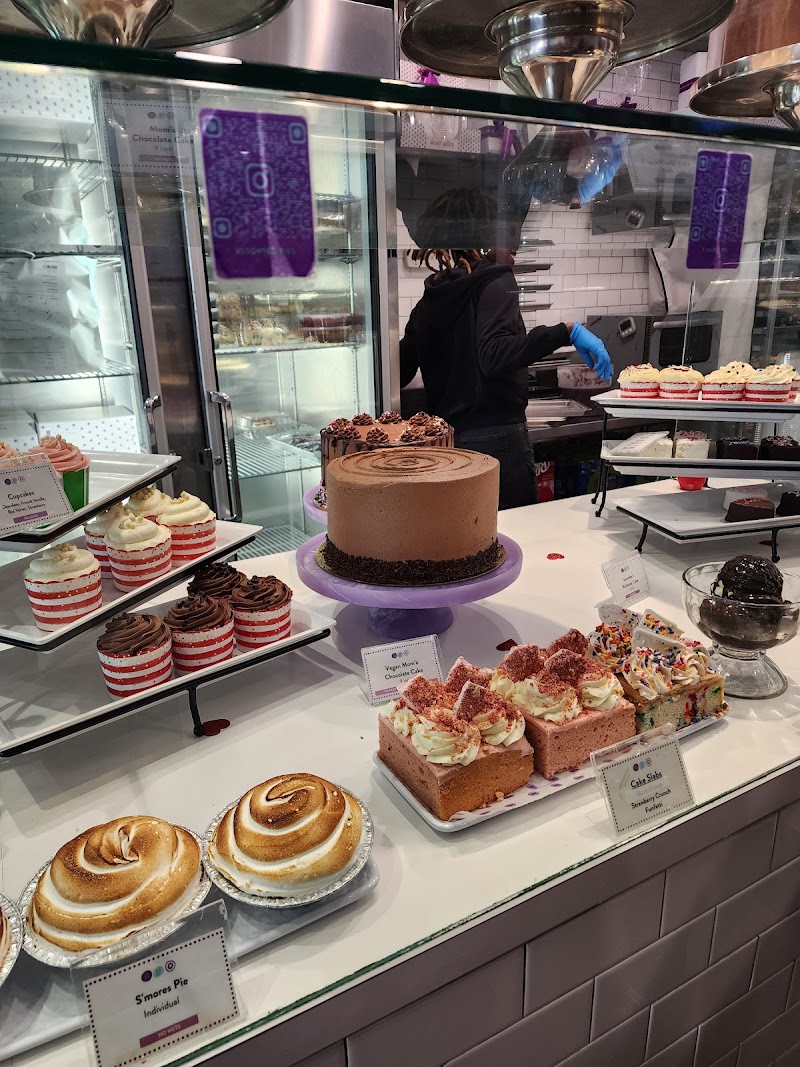 Dessert Gallery Bakery & Cafe photo 3