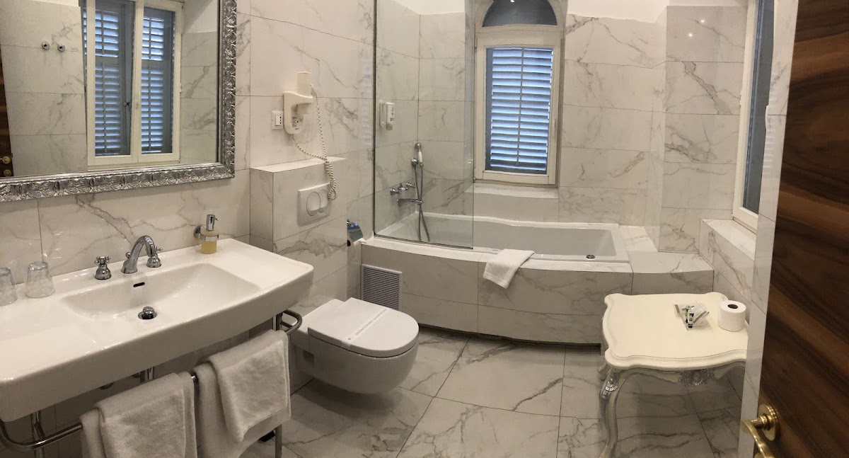 Jupiter Heritage Hotel, dog-friendly hotel, photo 2