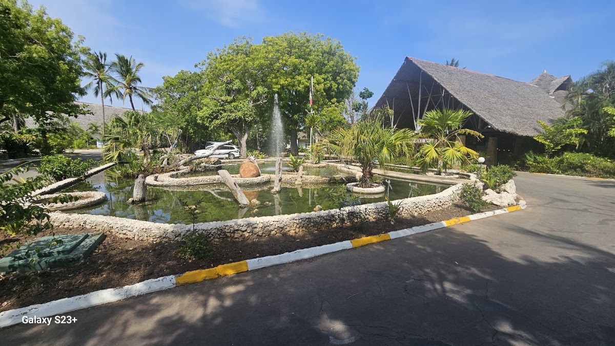 Leopard Beach Resort & Spa · null