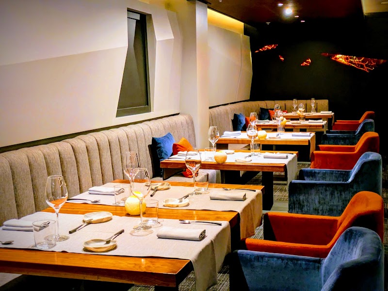 O' by Claude Le Tohic