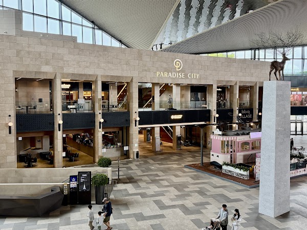 Paradise City Plaza 1