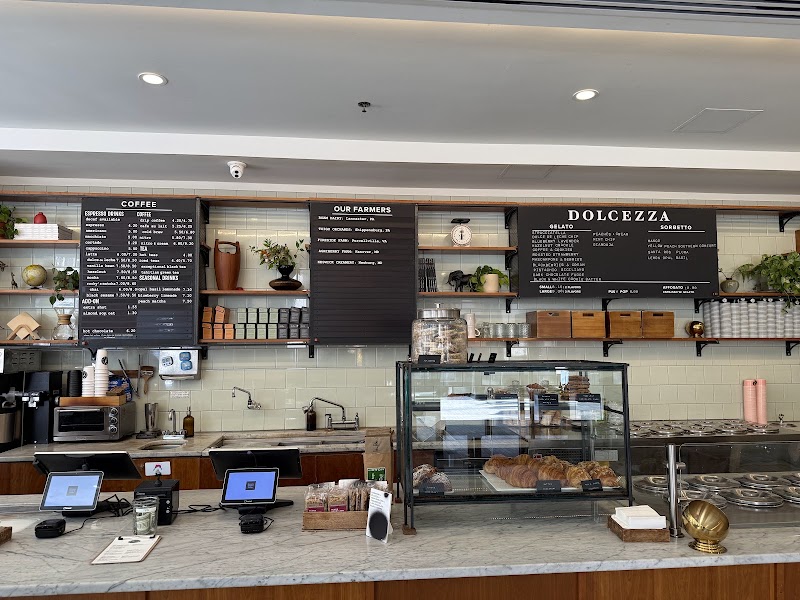 Dolcezza Gelato & Coffee photo 4
