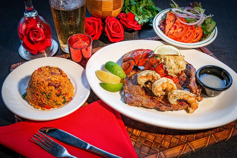 Chicas Cuban Cafe photo 4