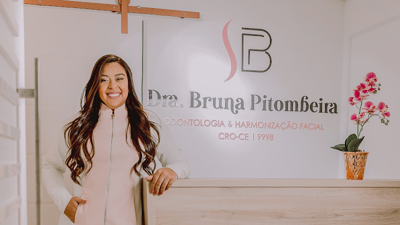 Dra. Bruna Pitombeira
