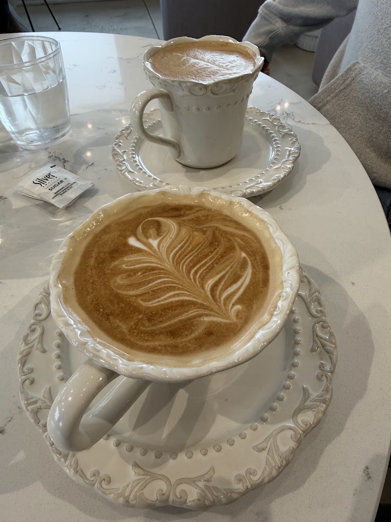 Roses & Berries Cafe photo 3