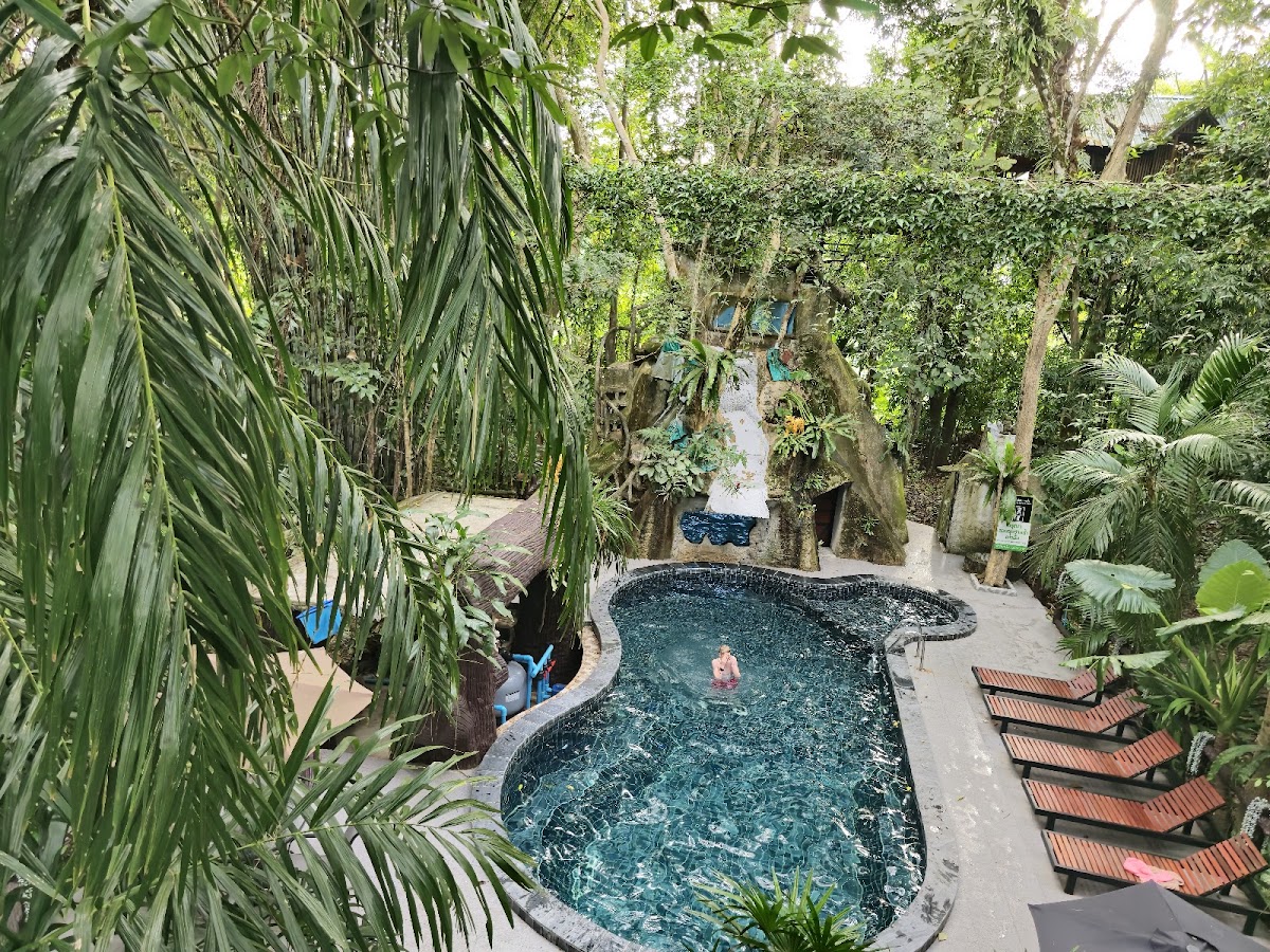 Khao Sok Tree House Resort — 4